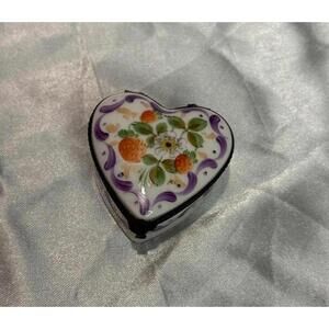 Limoges France Hand Painted Rochard Signed Porcelain Heart Trinket Box